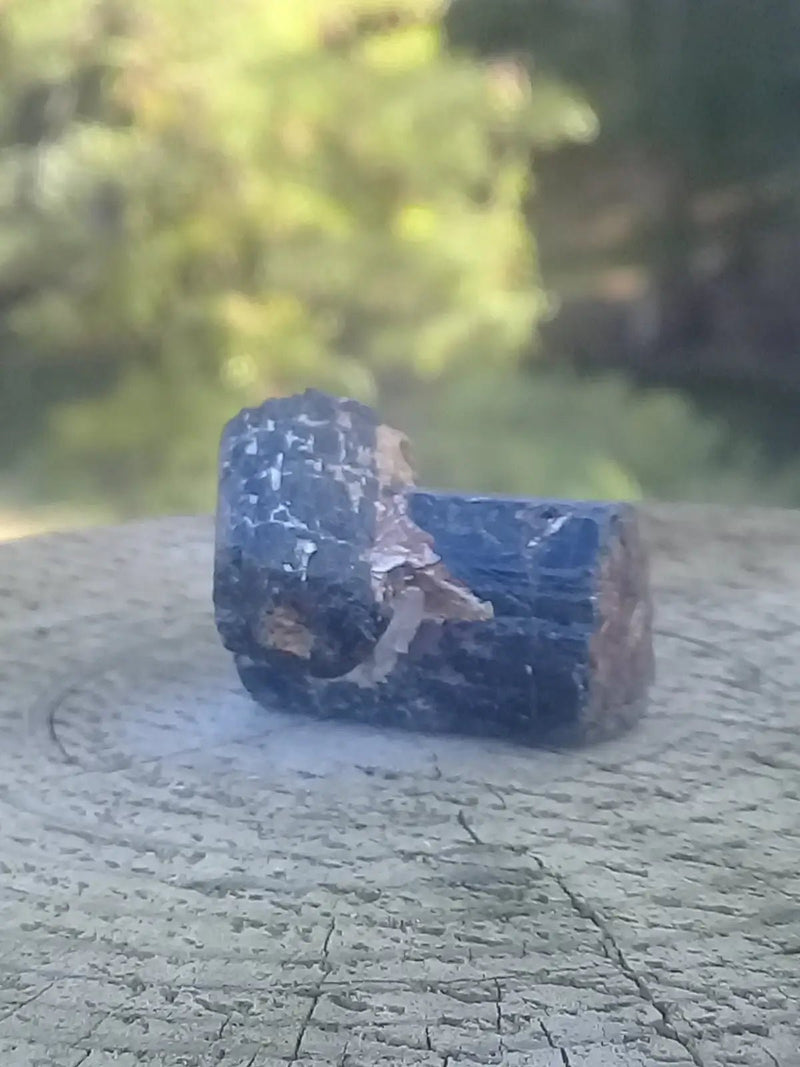 Load image into Gallery viewer, Tourmaline noire Schörl Grade A ++++ Tourmaline noire Schörl
