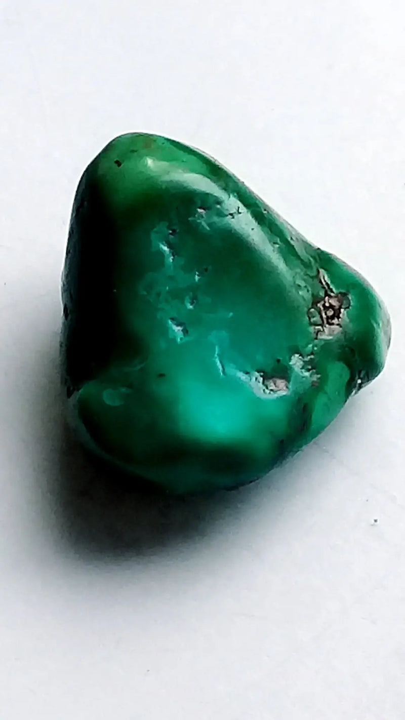 Load image into Gallery viewer, Turquoise VERITABLE du Mexique pierre roulée Grade A ++++ Turquoise du Mexique Dans la besace du p&#39;tit Poucet...   
