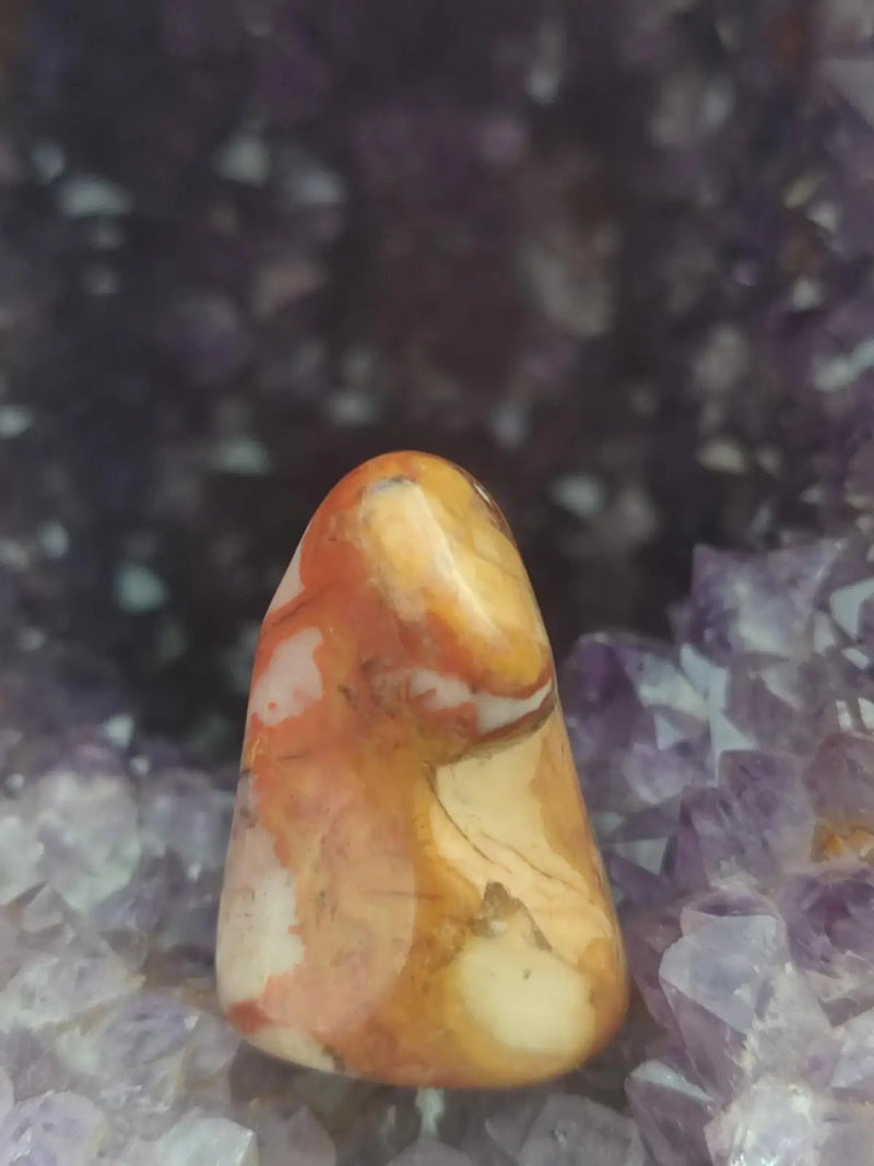 Load image into Gallery viewer, Vogésite des berges de la Salm Vosges France - Pierre roulée - Grade Prémium Vogésite pierre roulée
