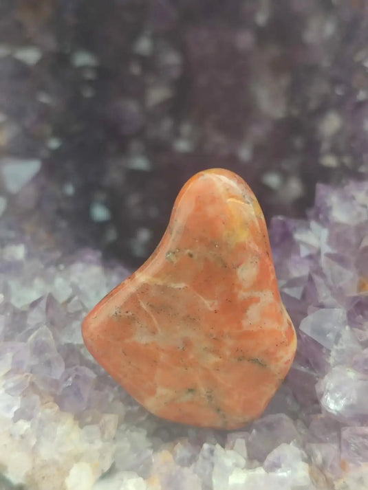 Vogésite des berges de la Salm Vosges France - Pierre roulée - Grade Prémium Vogésite pierre roulée