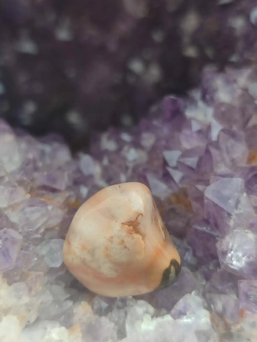 Vogésite des berges de la Salm Vosges France - Pierre roulée - Grade Prémium Vogésite pierre roulée