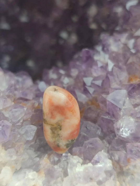 Vogésite des berges de la Salm Vosges France - Pierre roulée - Grade Prémium Vogésite pierre roulée