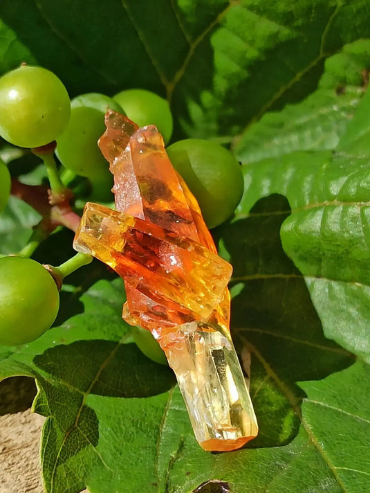 Zincite du Brésil pierre brute ’RARE’ Grade A++++ Zincite du Brésil pierre brute