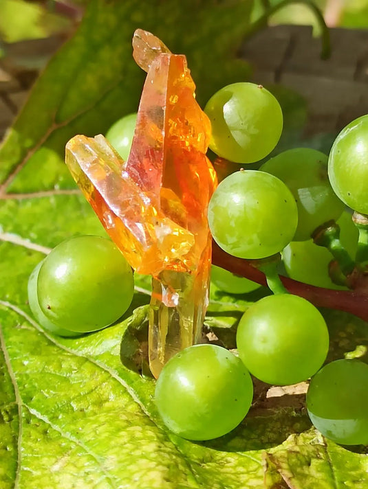 Zincite du Brésil pierre brute ’RARE’ Grade A++++ Zincite du Brésil pierre brute