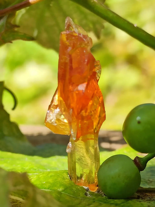 Zincite du Brésil pierre brute ’RARE’ Grade A++++ Zincite du Brésil pierre brute