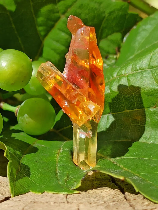 Zincite du Brésil pierre brute ’RARE’ Grade A++++ Zincite du Brésil pierre brute