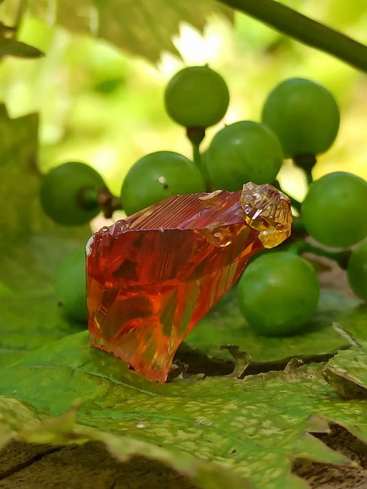 Zincite du Brésil pierre brute ’RARE’ Grade A++++ Zincite du Brésil pierre brute